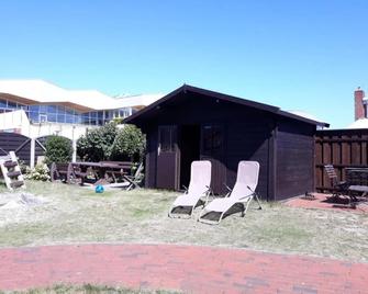 Seevilla Wietjes Whg 4 - Baltrum - Innenhof