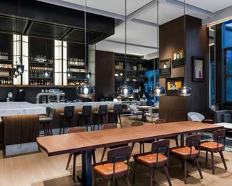 Four Points by Sheraton Chengdu Tianfu New Area - צ'נגדו - בר