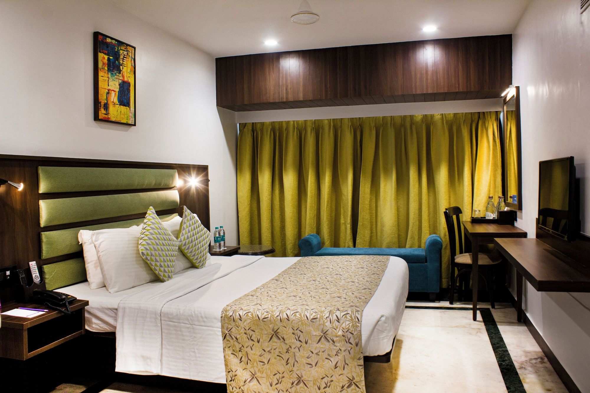 The Emerald Hotel