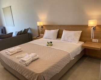 Euphoria Blue studio apartments - Artémida