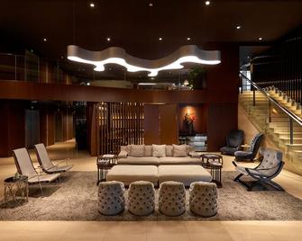Pan Pacific Serviced Suites Beach Road, Singapore - Singapore - טרקלין