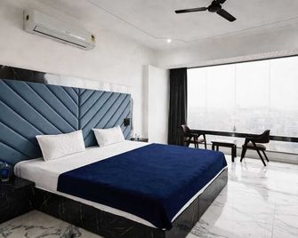 Hotel The Amaresh - Pānīpat - Bedroom