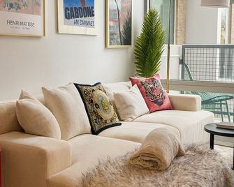 2 Bedroom Condo Cambridge - Cambridge - Sala de estar