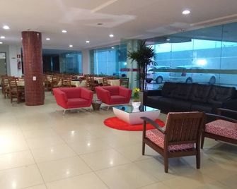 Simas Praia Hotel - Aracaju - Lobby