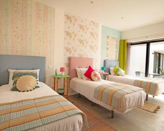 Atitudo Nature - Triple Room - Disability Access - Portimão - Ložnice