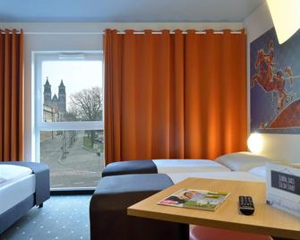 B&b Hotel Magdeburg-City - Maagdenburg