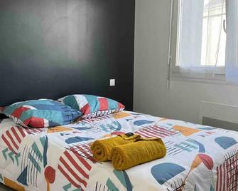 Appart43m² Proche Gare et Centre - Cholet - Bedroom
