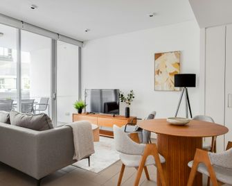 The Alta Apartments by Urban Rest - Sydney - Living room