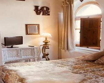 Alloggio turistico S.Pellegrino 45 - Viterbo - Habitación