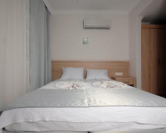 Anadolu Hotel - Marmaris - Bedroom