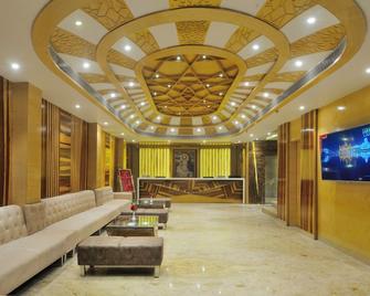 The Gold Regency - New Delhi - Lobby