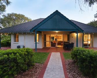 Bayview Geographe Resort - Busselton - Bedroom