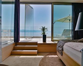 Bevanda Hotel & Restaurant - Unique Adriatic - אופטייה - חדר שינה