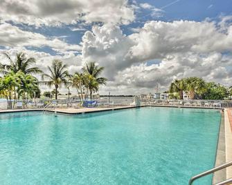 Oasis House at The Nettles Island Resort! - Jensen Beach - Pool