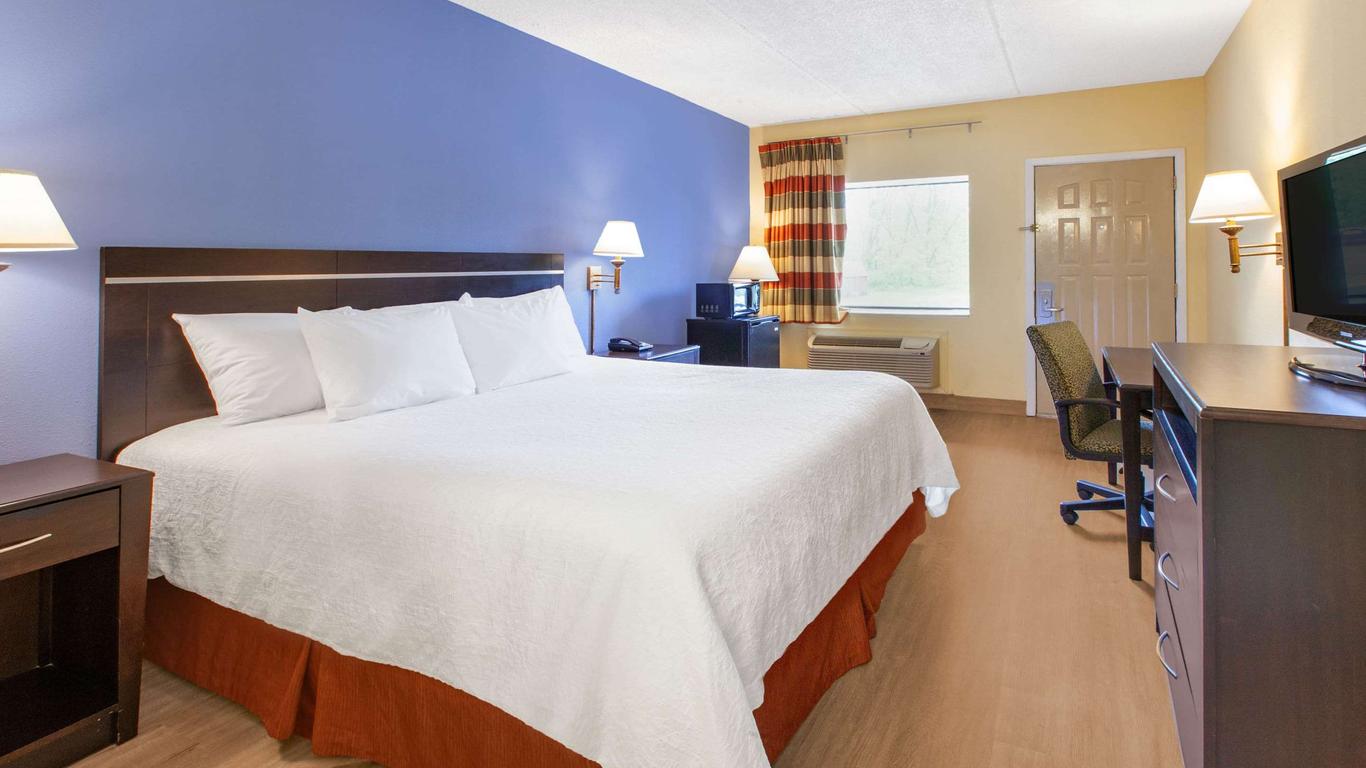 Days Inn by Wyndham Grantville Hershey North