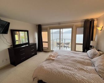 The Gem of the Shuswap (Scotch Creek) - Scotch Creek - Bedroom