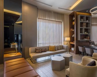 AC Hotels by Marriott Guadalajara Expo, Mexico - Zapopan - Sala de estar