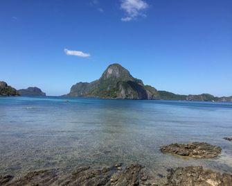 Golden Monkey Cottages - El Nido
