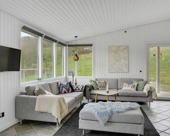 3 Bedroom Lovely Home In Kolding - Kolding - Wohnzimmer