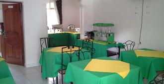 Radius Guest Flats - Kigali - Restaurante