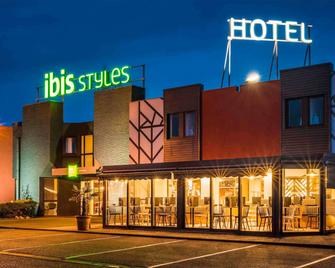 ibis Styles Rouen Val-de-Reuil - Val-de-Reuil - Edificio