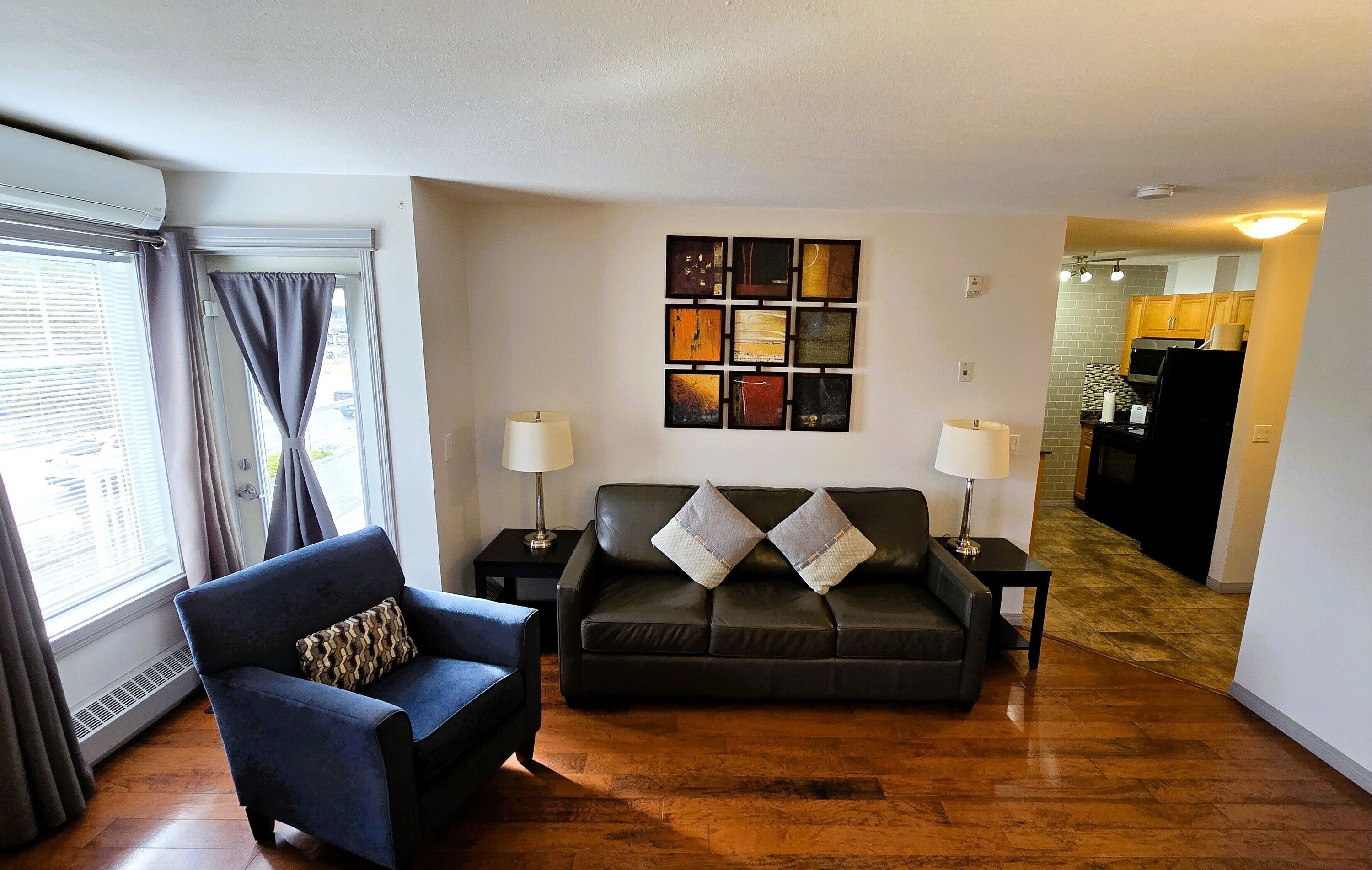 Prc Annex - Pet Friendly - Canmore - Phòng khách