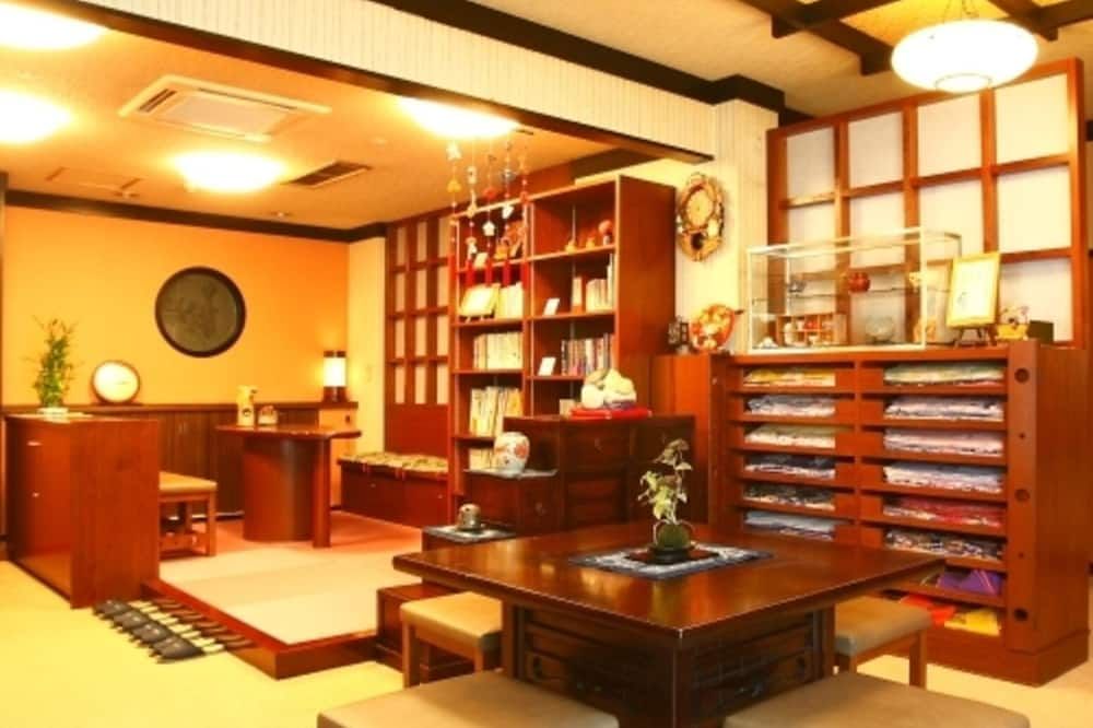 Kinosaki Onsen Ryokan Oyado Hakusan - טויואוקה - טרקלין