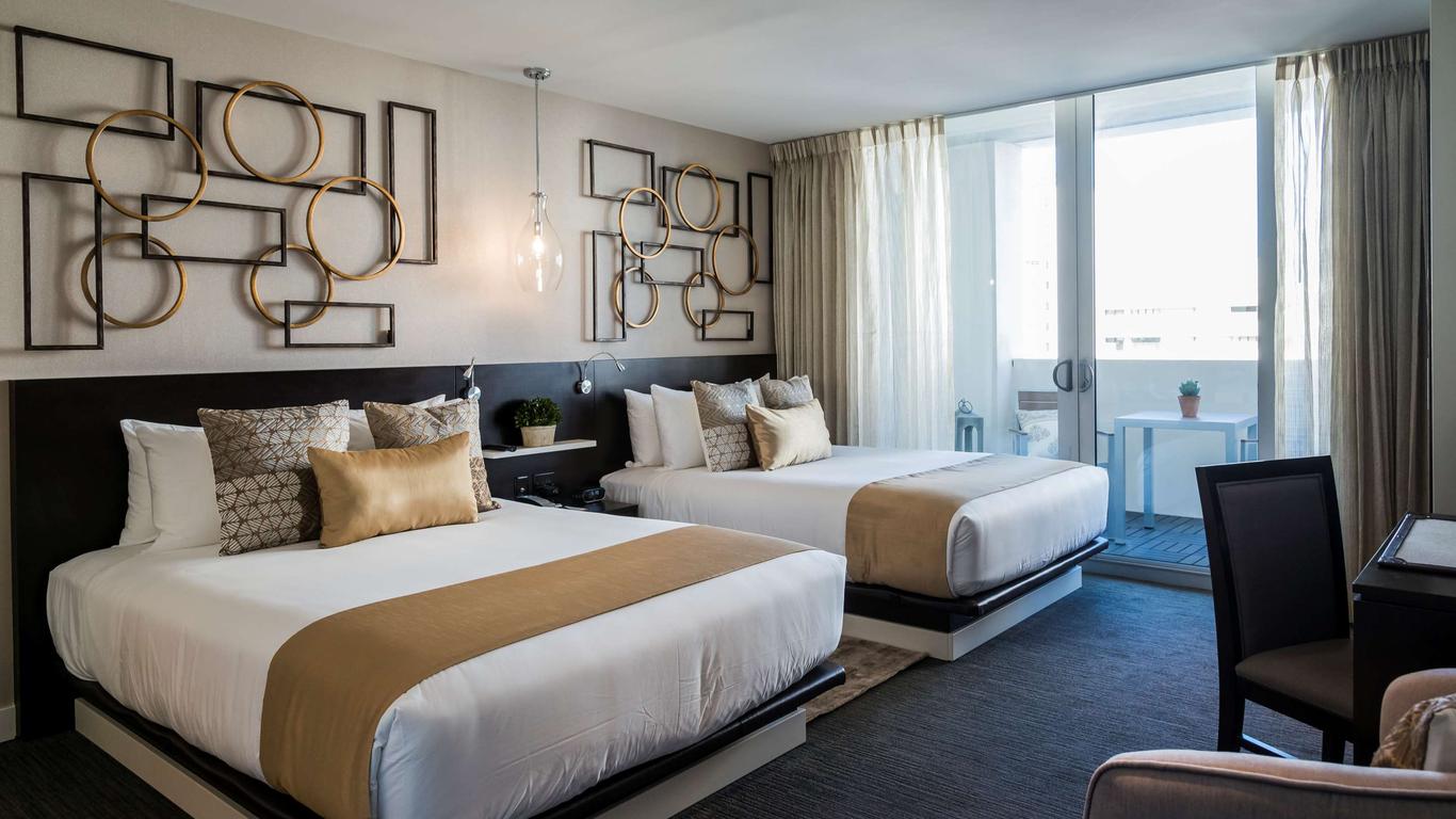 Iberostar Waves Berkeley Shore