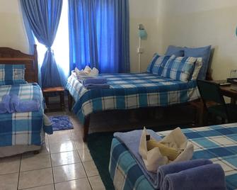 Liya Guest Lodge - Kasane - Habitación
