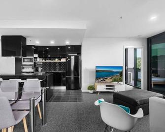 Brilliant 2BR Apartment in Belconnen - Hosted by Canstay - Belconnen - Pokój dzienny
