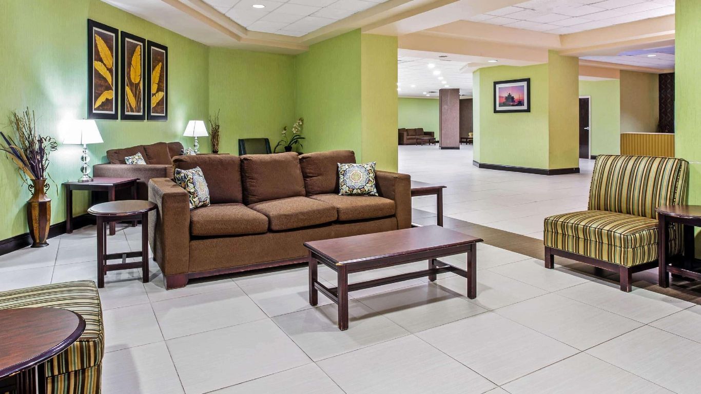 DoubleTree by Hilton Salisbury