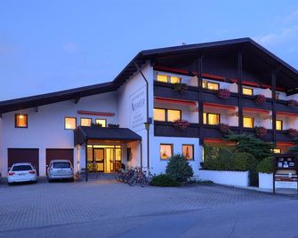 Appartementhaus Absmeier - Bad Füssing - Gebäude