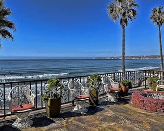 Casa Noches De Verano Beach House - Pool & Jacuzzi - Puerto Nuevo - Balcony