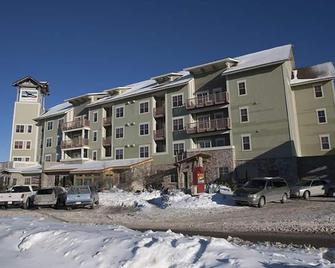 Soaring Eagle Lodge - Snowshoe - Edifício