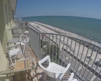 President Frontemare - Agenzia Cocal - Caorle - Balcony