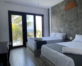 Hotel Lunazul In Costa Esmeralda - Monte Gordo