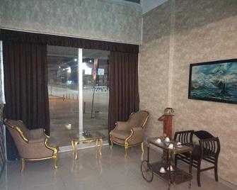 Hiera City Hotel - Denizli - Oturma odası