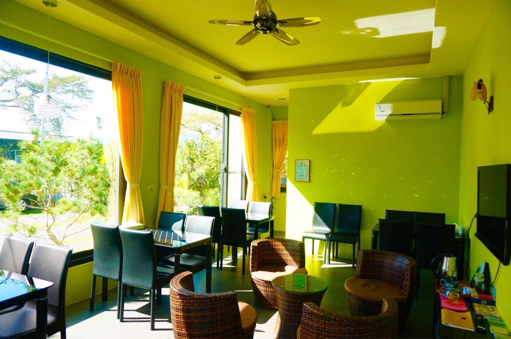 Adu Bed And Breakfast