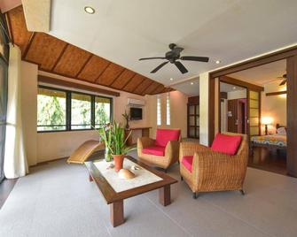 Punta Rosa Hotel - Boracay - Obývací pokoj