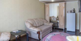 Hotel Gornyak - Vorkuta - Living room