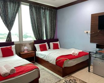 Saujana City Hotel - Nearby Klia - Puchong