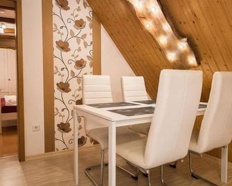 Apartments 'Vier Napoleonslinden' - Bad Sulza