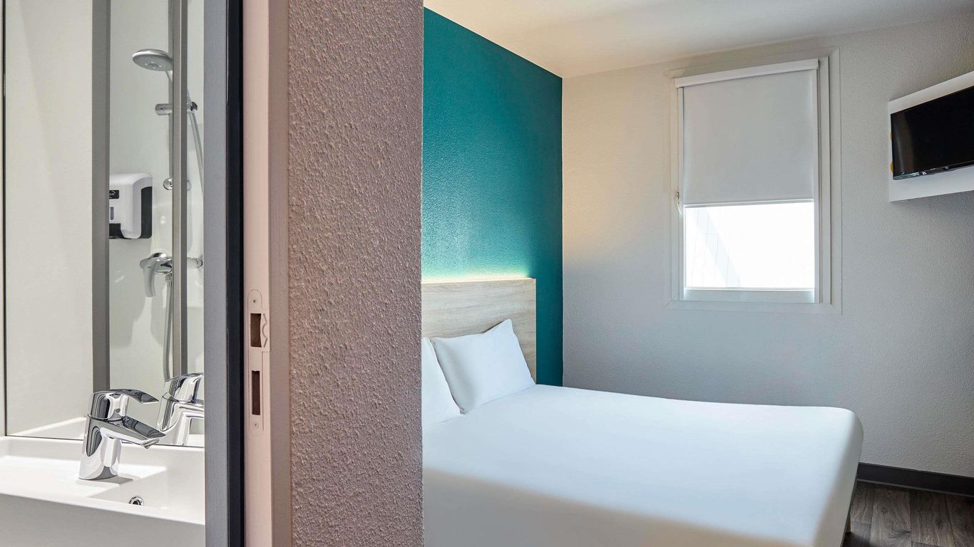 Hotel F1 Saint Denis Centre Basilique