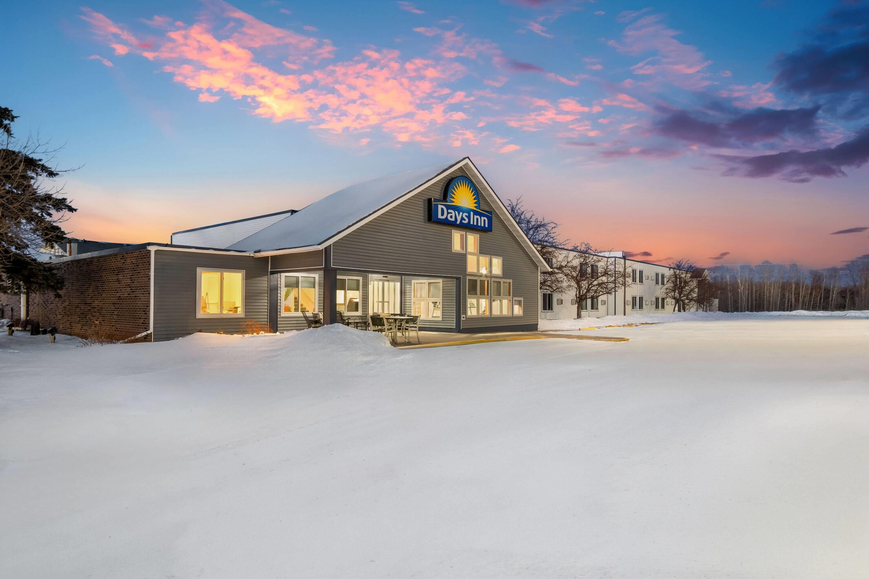 Days Inn by Wyndham International Falls - International Falls - Bâtiment