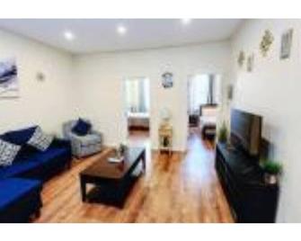 Elegant 4 Br Nearjfk/Lga Airports & Resorts Casino - Queens - Living room