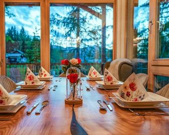 Almchalet Nina - Almchalet - Verditz - Dining room