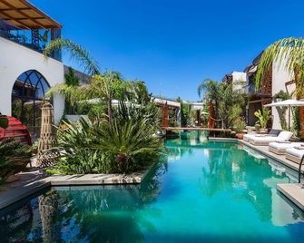 Mohala Boutique Hotel - Diso - Pool