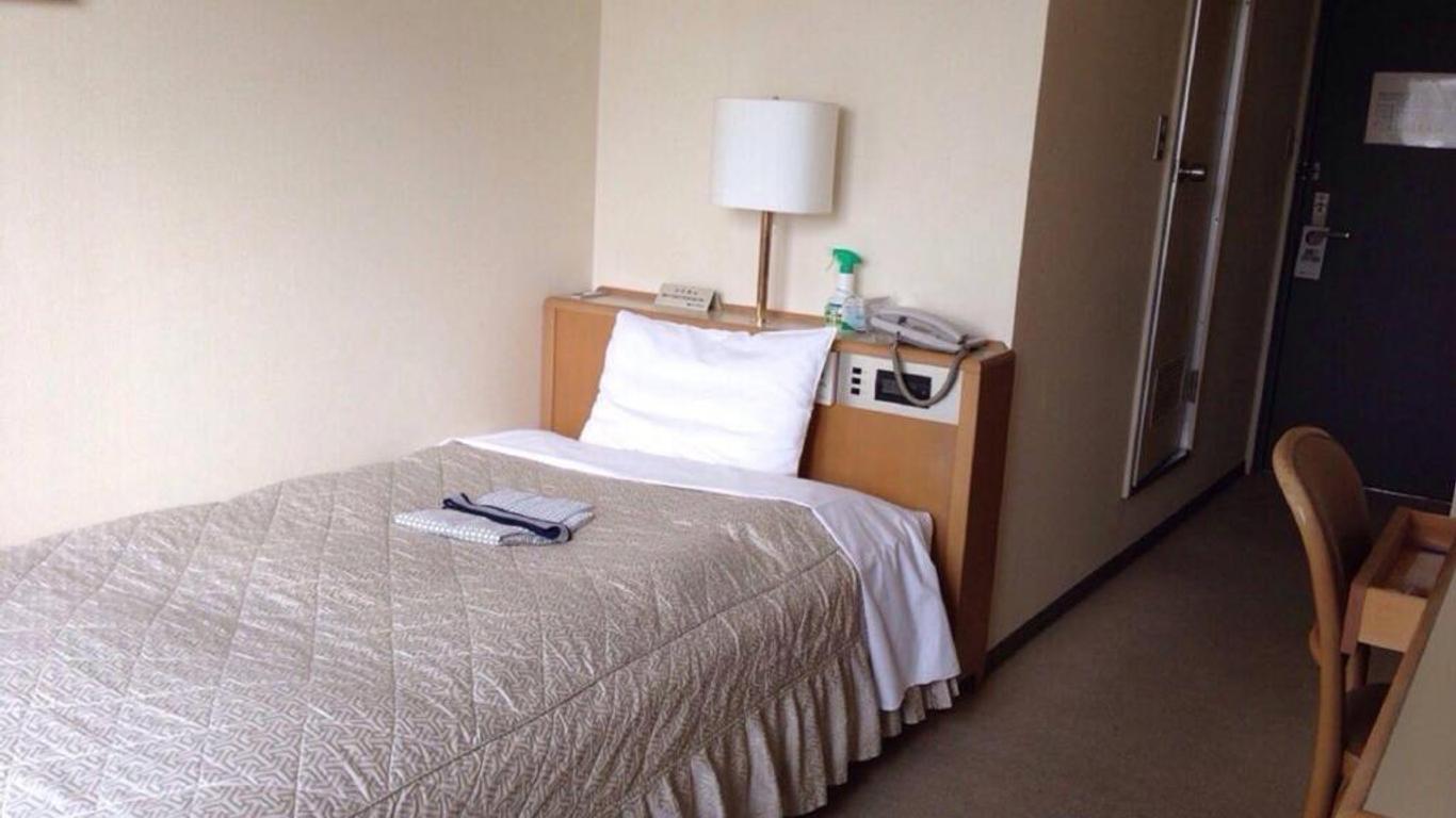 瀬戸パークホテル