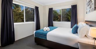 The Beach Motel Hervey Bay - Hervey Bay - Bedroom