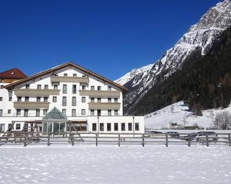 Hotel Tia Monte - Kaunertal - Edificio